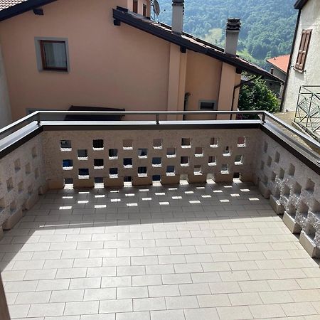 Casa Vacanze La Torre Malonno Buitenkant foto
