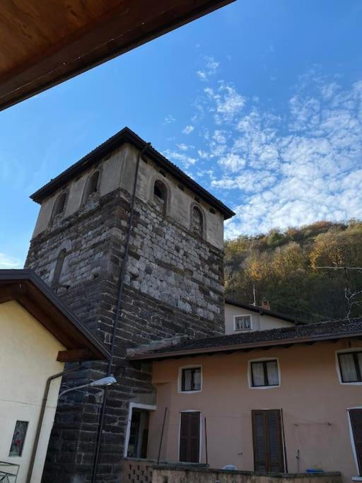 Casa Vacanze La Torre Malonno Buitenkant foto
